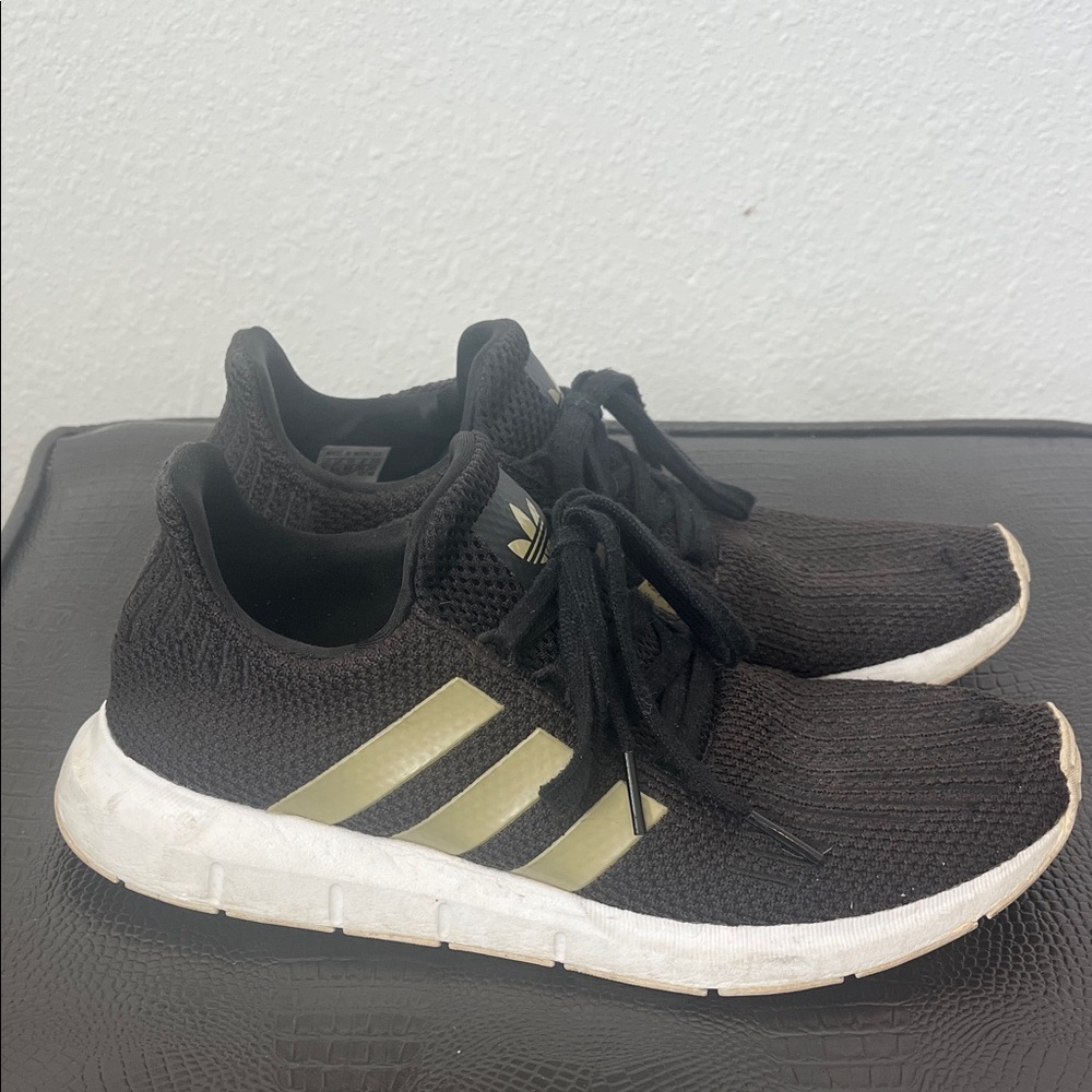 ADIDAS Black & Gold Original Swift Run Knit Sneakers